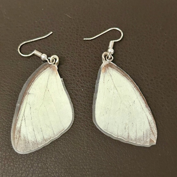 Butterfly Wings Earrings - Picture 3 of 5